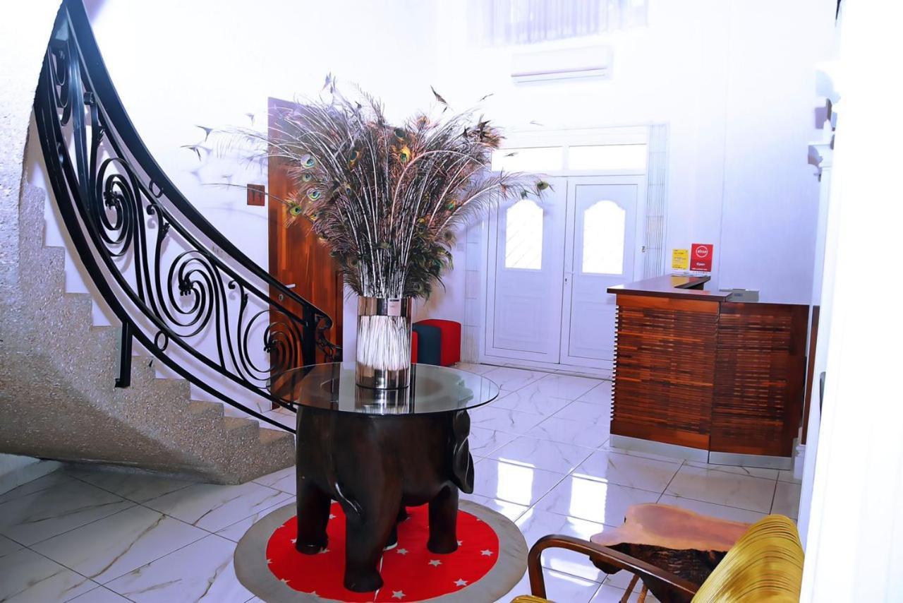 The Haven Boutique Hotel Кумаси Экстерьер фото