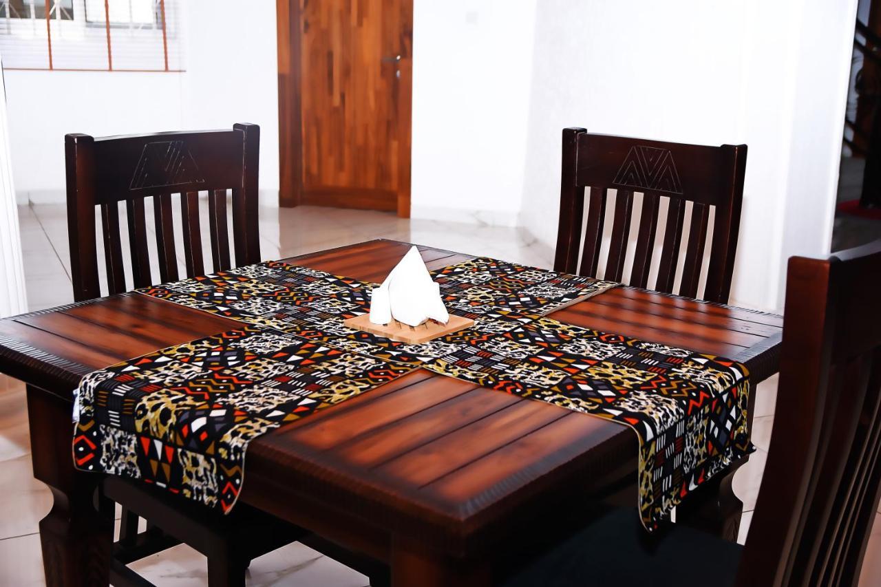 The Haven Boutique Hotel Кумаси Экстерьер фото